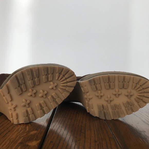 Elegant Brown Suede Women's Heels - Picture 5 of 8